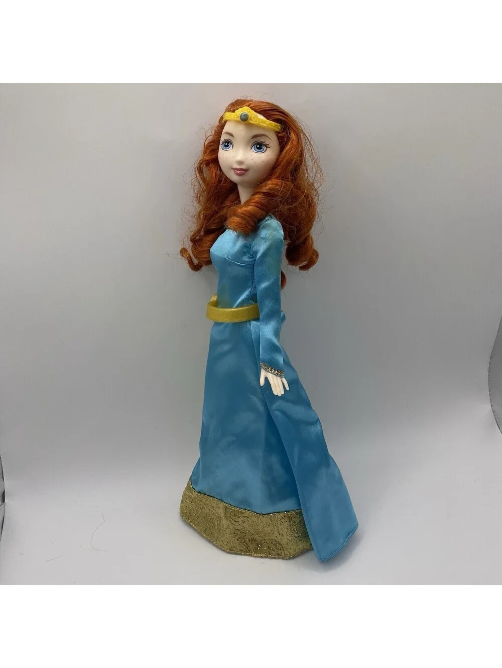 Disney Brave Merida Doll 2011 Complete B19